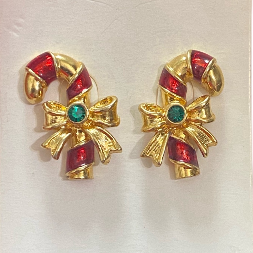 AVON CHRISTMAS EARRINGS 🎄